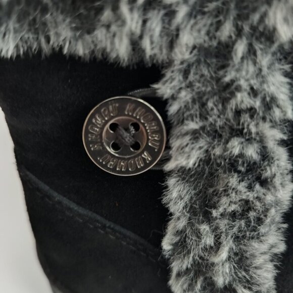 Ladies SZ 7 Khombu Black Suede Bootie - Picture 3 of 6